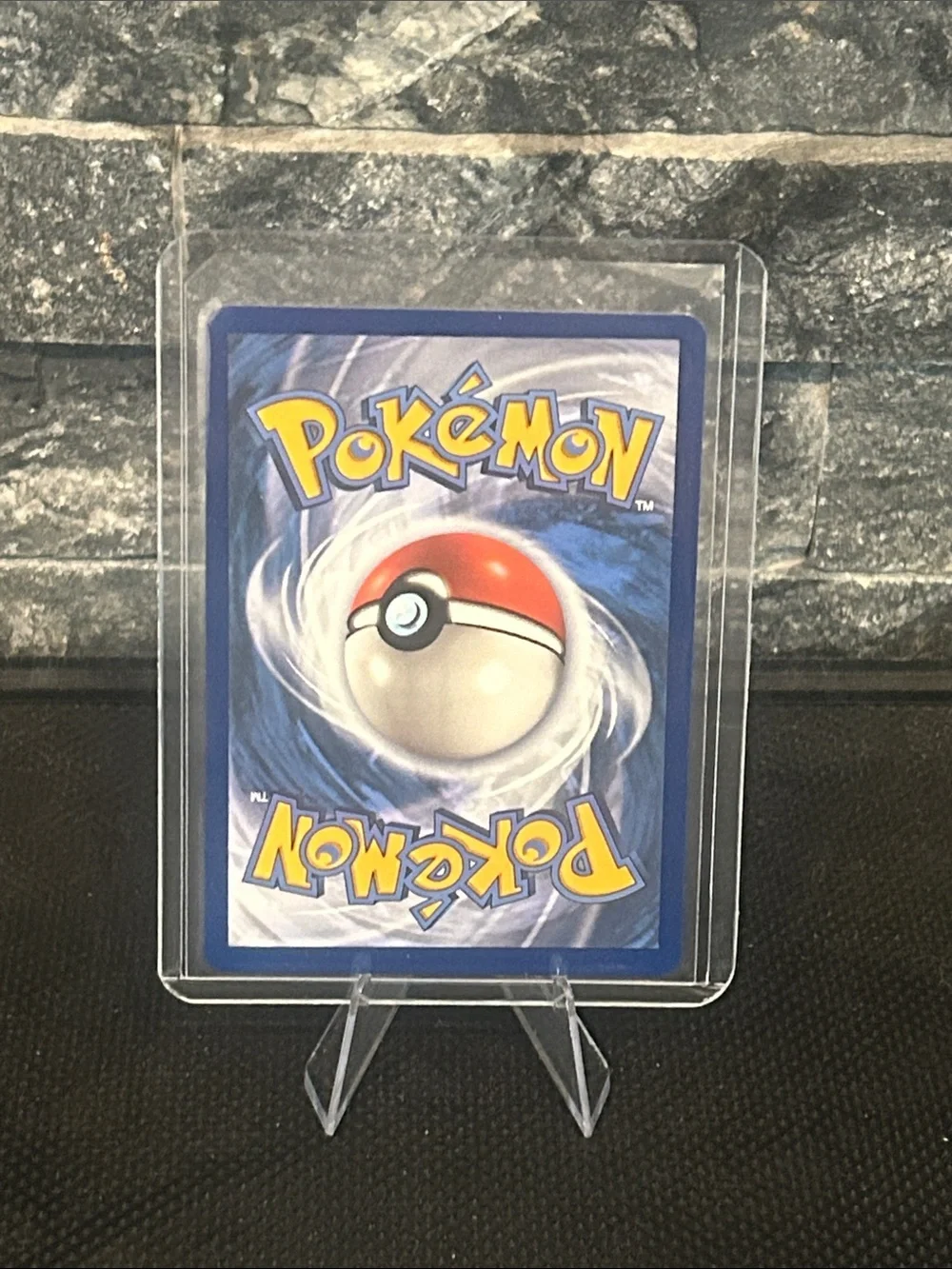 Pokémon Tyranitar V 097/163 full‎ Art Holo Card from the Battle Styles Set M/MN